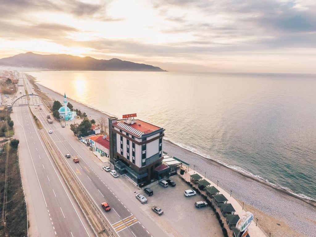 My Sunset Beach Hotel ギレスン エクステリア 写真